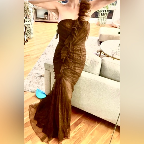 Carmen Marc Volvo dress size 8 mermaid mother of the bride gown gorgeous $4400 - Picture 3 of 15